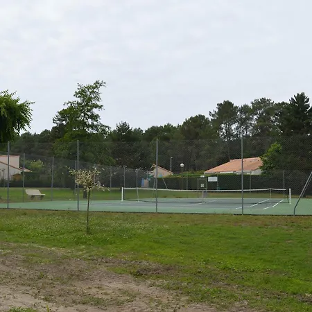 Maison Avec Piscine, Tennis Et - Proche Foret Et Plages - - Fr-1-550-72 *