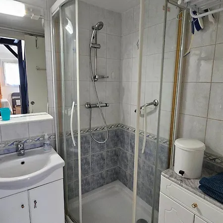 Appartement Maison Avec Piscine, Tennis Et - Proche Foret Et Plages - - Fr-1-550-72 *