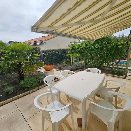 Maison Avec Piscine, Tennis Et - Proche Foret Et Plages - - Fr-1-550-72 Appartement *