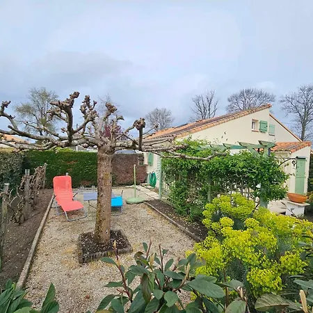 Maison Avec Piscine, Tennis Et - Proche Foret Et Plages - - Fr-1-550-72 Appartement *